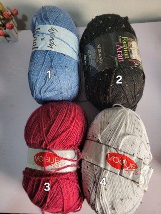 JUMBO SPECKLE YARN