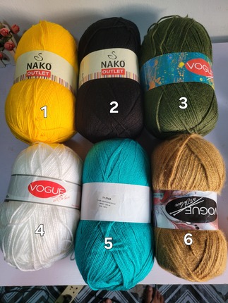 JUMBO ACRYLIC YARN