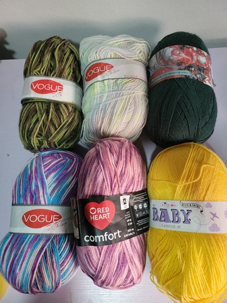 250-300g Yarn