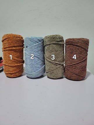 STURDY VELVET YARN